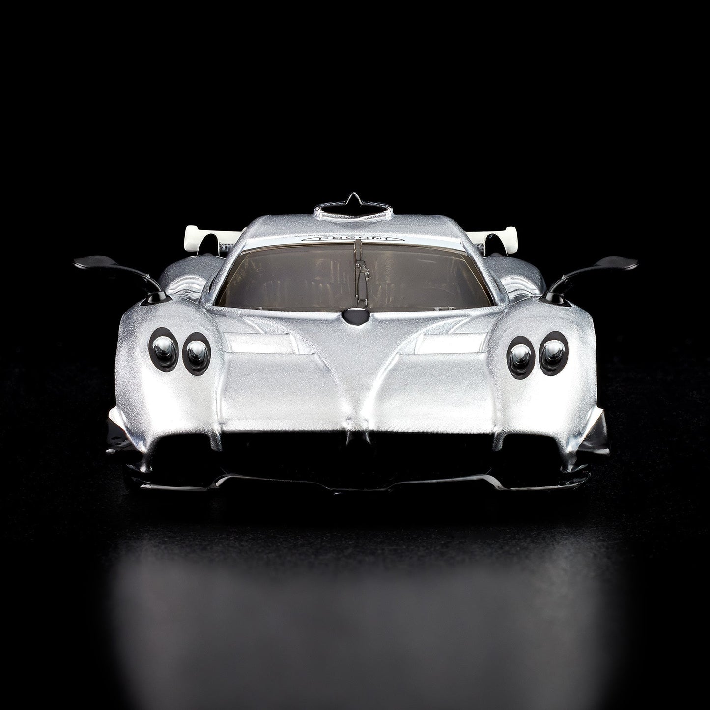 Hot Wheels RLC Exclusive '21 Pagani Huayra R